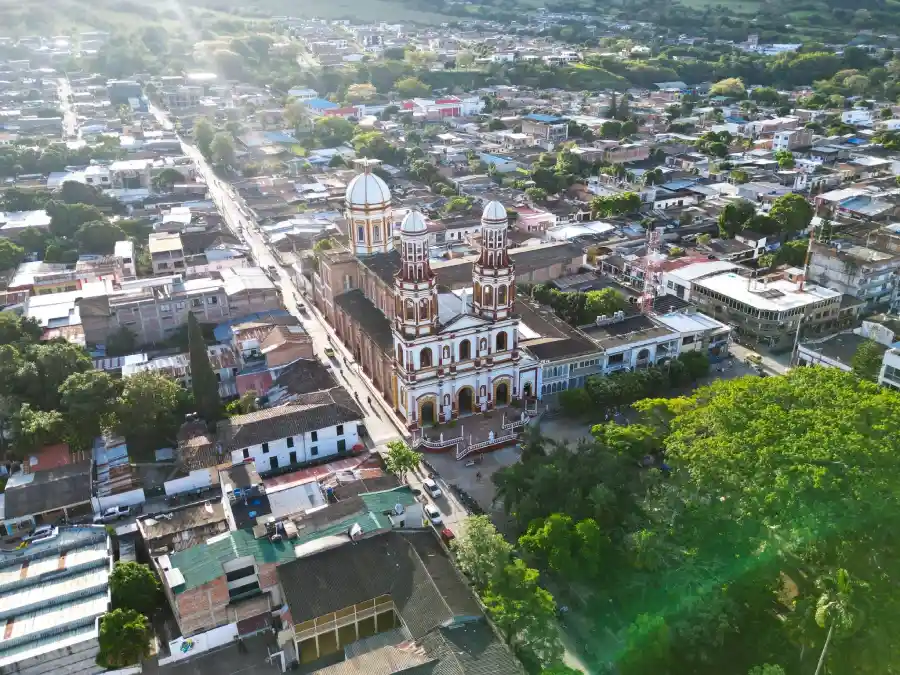 Ruta de los Pueblos más Lindos del Huila: De las Brujas a los Cafetales