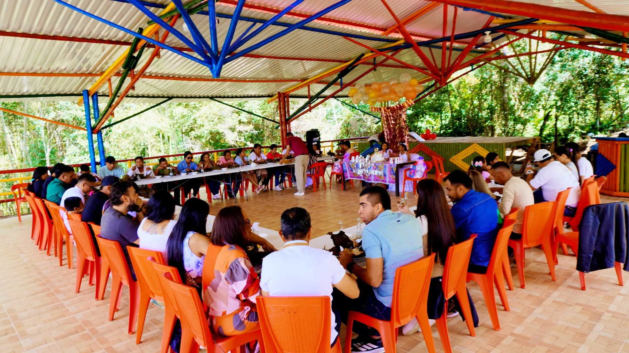 Encuentros Inolvidables en el Corazón del Huila: Eventos y Reuniones en la Finca La María