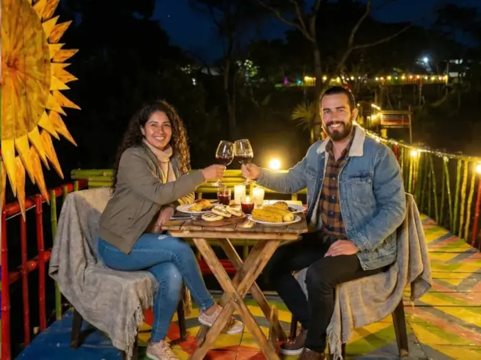 Cena romántica y glamping en el Huila
